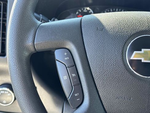 Used 2020 Chevrolet Express 2500 Work Van w/ Driver Convenience Package image 7