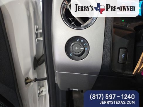 Used 2016 Ford Expedition King Ranch image 13