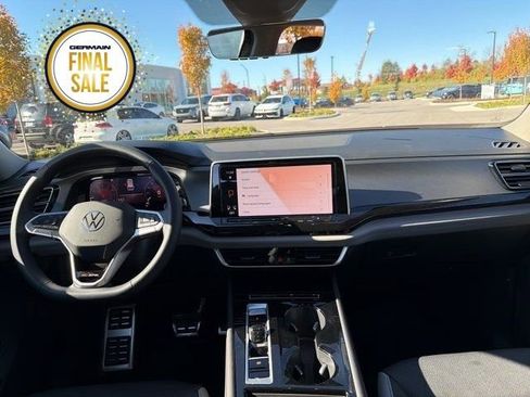 New 2026 Volkswagen Atlas Peak Edition image 17