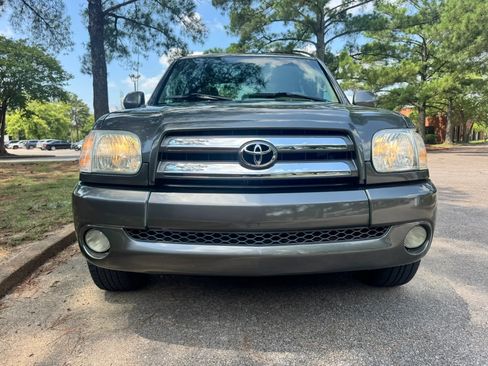 Used 2006 Toyota Tundra Darrell Waltrip Edition RWD image 11