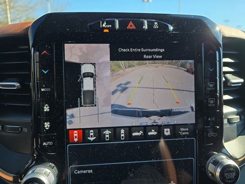 Used 2024 RAM 2500 Limited w/ Safety Group image 25