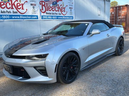 Used 2018 Chevrolet Camaro SS image 6