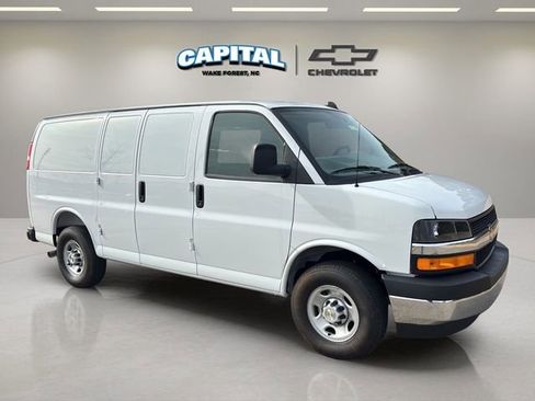 New 2025 Chevrolet Express 2500 w/ Driver Convenience Package image 14