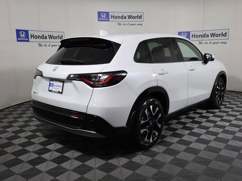 New 2027 Honda HR-V EX-L image 4