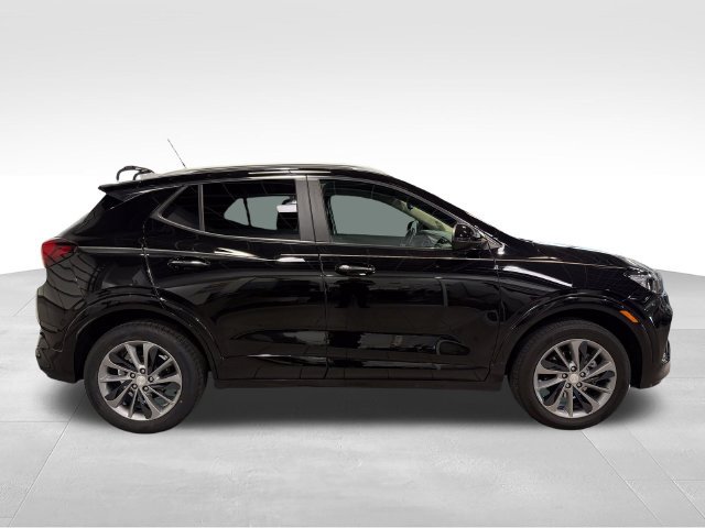 Used 2023 Buick Encore GX Select w/ Sport Touring Package AWD/4WD image 4