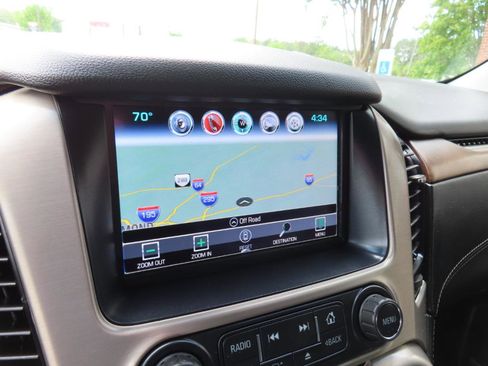 Used 2018 GMC Yukon Denali w/ Denali Ultimate Package AWD/4WD image 34