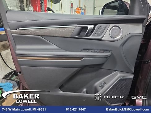 New 2026 Buick Enclave Avenir w/ Super Cruise Package image 29