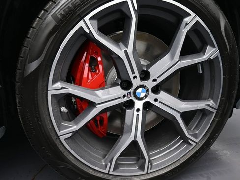 New 2026 BMW X5 xDrive50e w/ Executive Package image 23