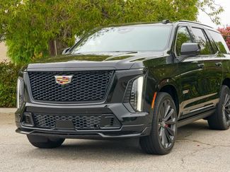 New 2026 Cadillac Escalade V AWD/4WD video 2