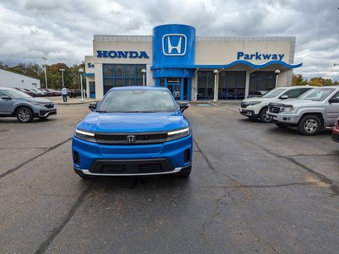 New 2025 Honda Prologue EX image 8