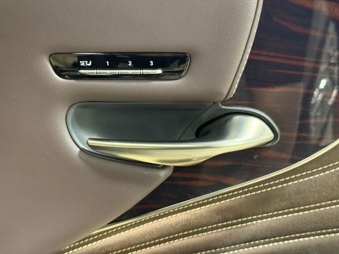 Used 2018 Lexus LS 500 AWD w/ Interior Upgrade Package image 44