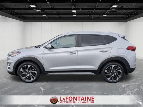 Used 2021 Hyundai Tucson AWD image 2