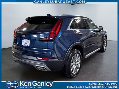 Used 2020 Cadillac XT4 Premium Luxury w/ Cold Weather Package image 5