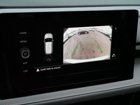 Certified 2025 Volkswagen Taos S AWD/4WD image 32