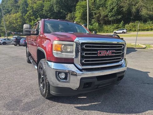 Used 2015 GMC Sierra 2500 SLE AWD/4WD image 4
