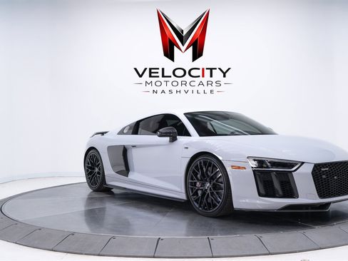 Used 2018 Audi R8 V10 plus AWD/4WD image 4