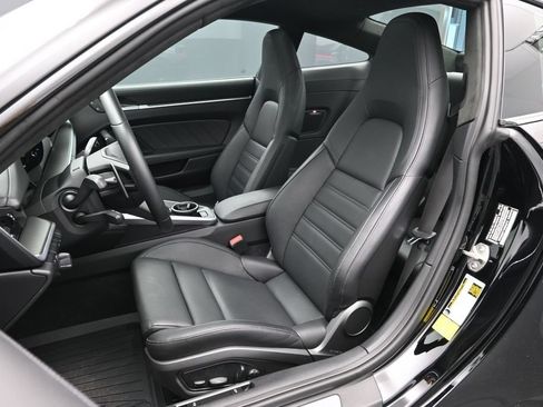 Certified 2022 Porsche 911 Turbo S AWD/4WD image 5