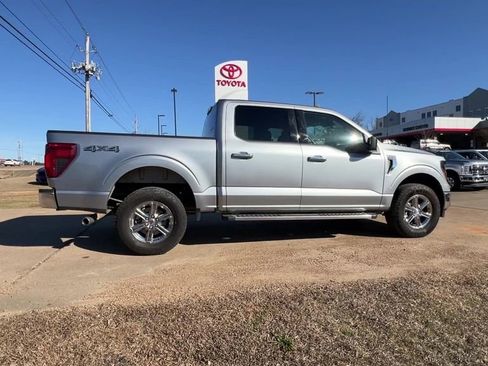 Used 2025 Ford F150 XLT w/ Equipment Group 301A Standard AWD/4WD image 7