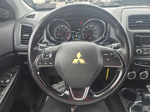 Used 2017 Mitsubishi Outlander Sport ES AWD/4WD image 7