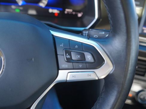 Used 2024 Volkswagen Jetta SE image 30