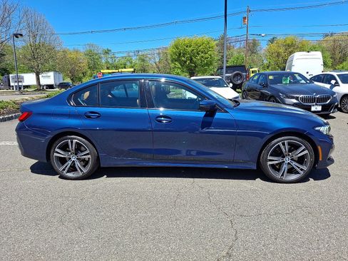 Used 2023 BMW 330i xDrive Sedan w/ Premium Package AWD/4WD image 8