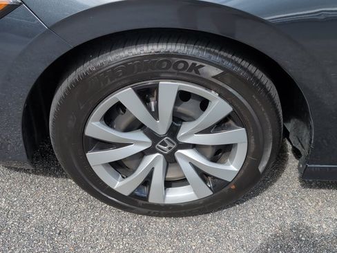 Used 2024 Honda Civic LX image 25