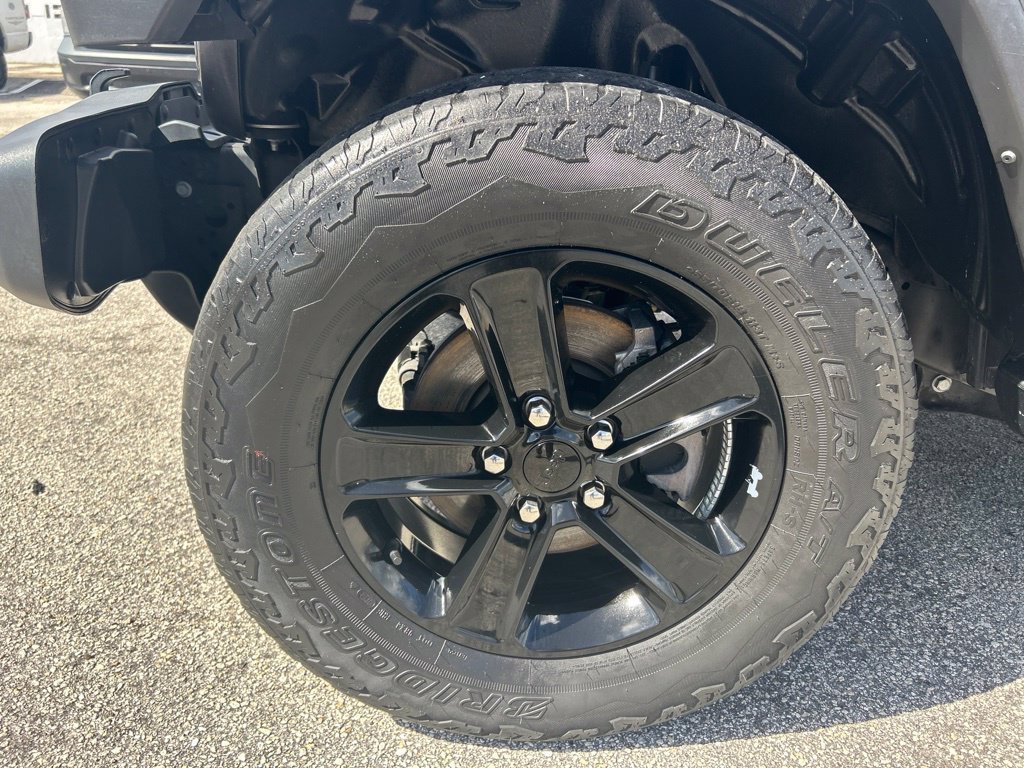 Used 2021 Jeep Wrangler Unlimited Sahara AWD/4WD image 19