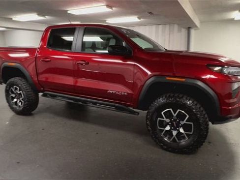 Certified 2024 GMC Canyon AT4X image 2