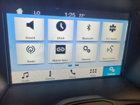 Used 2016 Ford Escape SE w/ SE Chrome Package AWD/4WD image 25