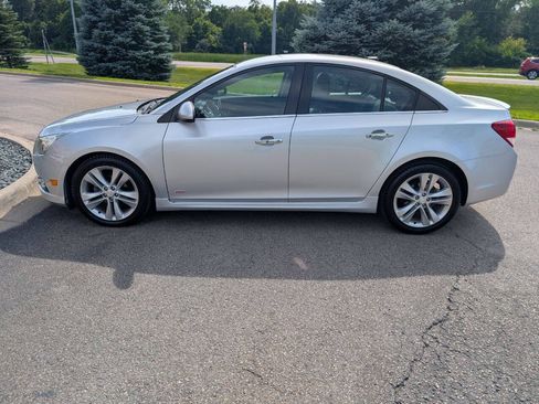 Used 2014 Chevrolet Cruze LTZ w/ RS Package FWD image 6