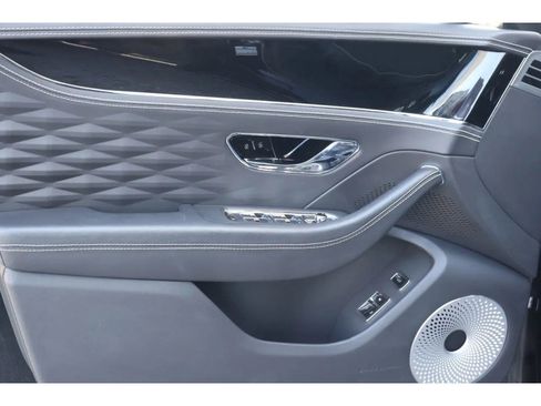 Certified 2020 Bentley Flying Spur W12 AWD/4WD image 12
