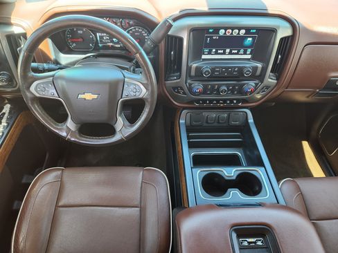 Used 2016 Chevrolet Silverado 3500 High Country w/ Duramax Plus Package AWD/4WD image 11