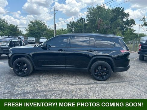 Used 2022 Jeep Grand Cherokee L Laredo AWD/4WD image 5