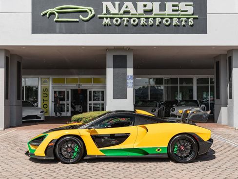 Used 2019 McLaren Senna image 33