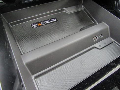 New 2026 Chevrolet Tahoe Premier image 22