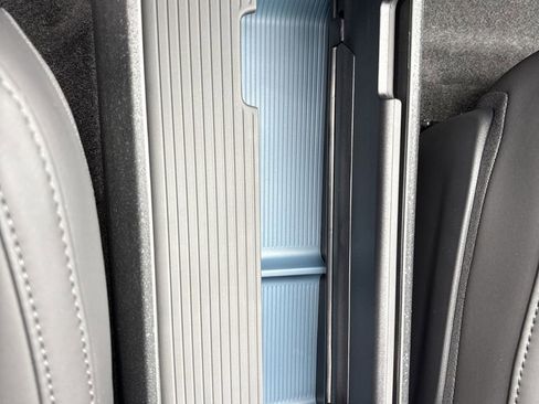 New 2026 Volvo EX30 Plus image 11