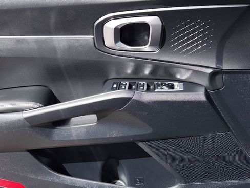 Certified 2023 Kia Sorento LX FWD image 20