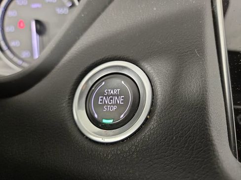 Used 2023 Cadillac XT4 Premium Luxury w/ Technology Package image 25