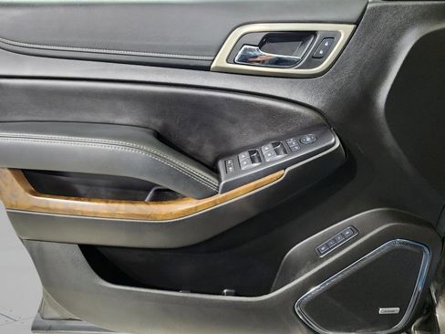 Used 2019 GMC Yukon XL Denali w/ Denali Ultimate Package image 22