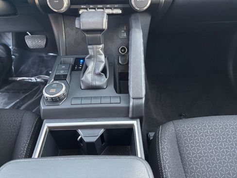 Used 2025 Toyota 4Runner SR5 image 41