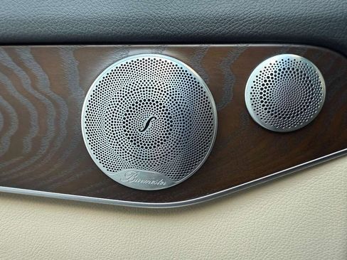 Used 2019 Mercedes-Benz GLC 350e 4MATIC image 36