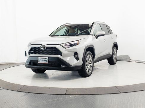 Certified 2023 Toyota RAV4 XLE Premium AWD/4WD image 3