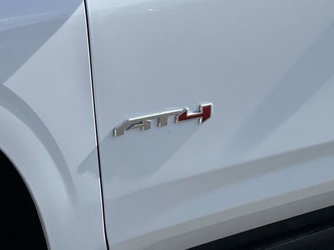 New 2026 GMC Yukon XL AT4 w/ AT4 Premium Plus Package AWD/4WD image 33