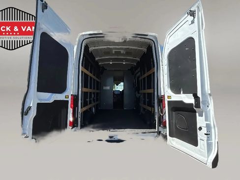 Used 2022 Ford E-Transit 148 High Roof w/ Load Area Protection Package RWD image 10