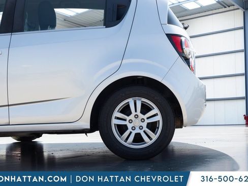 Used 2016 Chevrolet Sonic LT FWD image 29