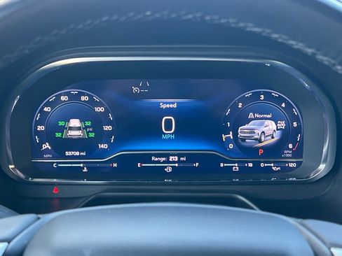 Used 2024 Chevrolet Tahoe LT image 39