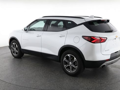 Used 2025 Chevrolet Blazer LT image 6
