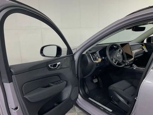New 2026 Volvo XC60 B5 Plus w/ Protection Package Premier AWD/4WD image 26