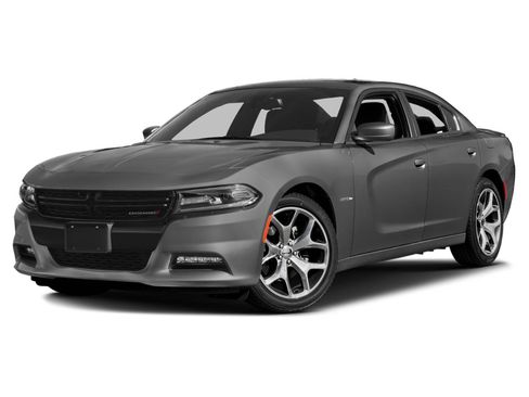 Used 2018 Dodge Charger R/T image 2