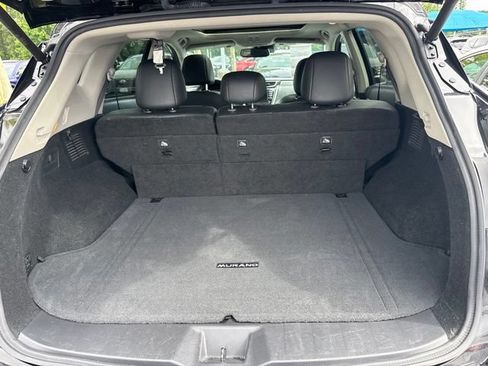 Used 2020 Nissan Murano SL w/ Moonroof Package FWD image 8